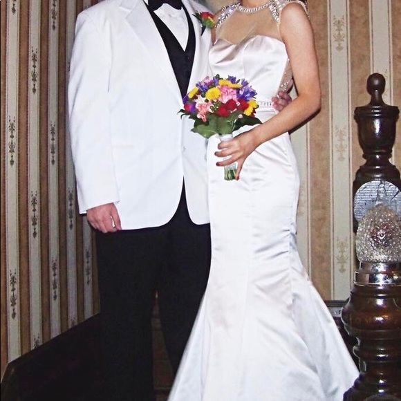 Sherri Hill Prom Dress 0 - Picture 7 of 7